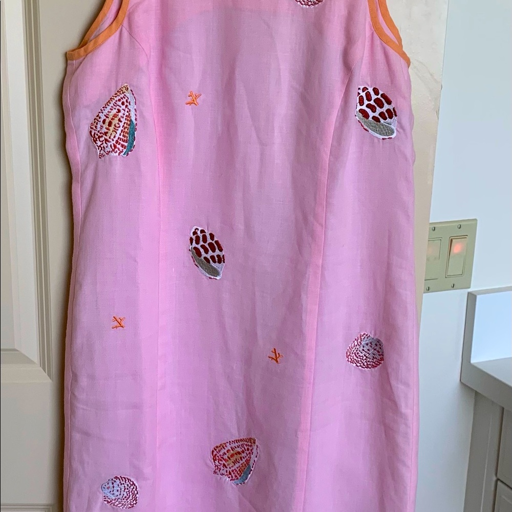 CJ LAING Sleeveless sheath dress